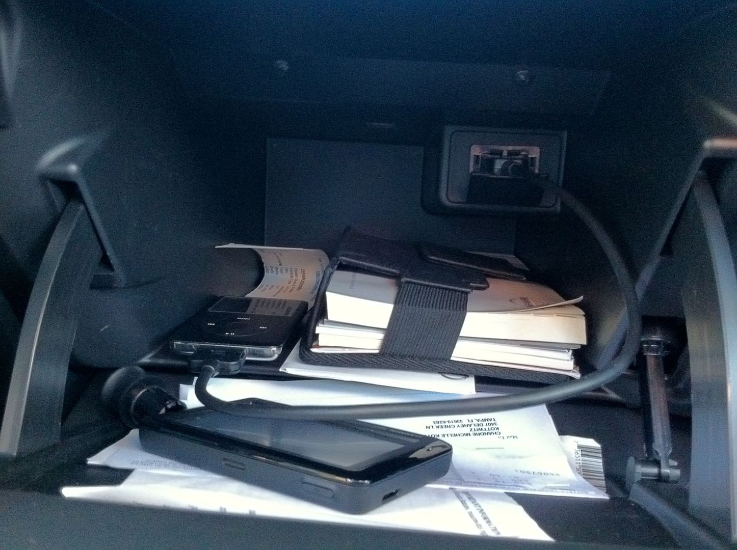 ipod in the glove box Nissan Juke Juke Forums